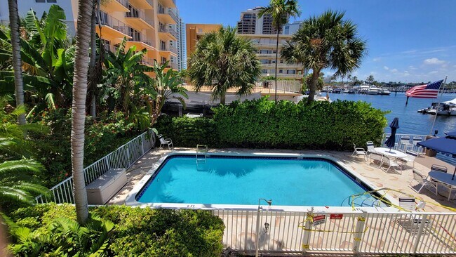 Building Photo - 1 Bedroom Condo for rent Las Olas Overlooking Intercostal Waterway 1 bedroom/1 bath