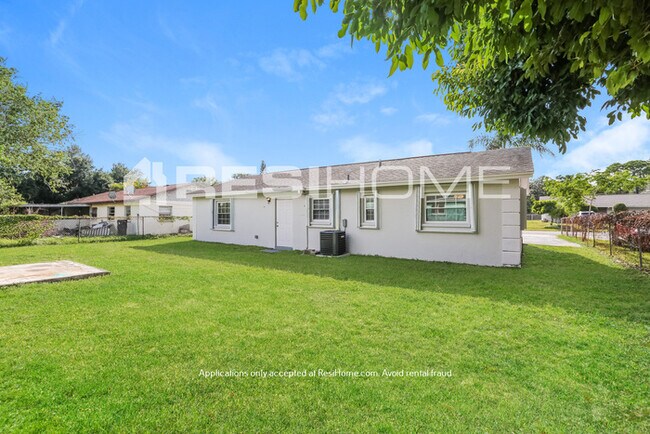 Building Photo - HOME FOR RENT!! ONE MONTH FREE!