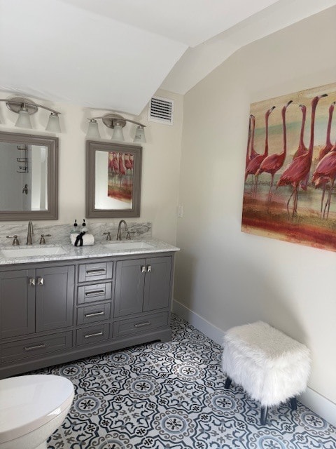 Building Photo - 147 S Mellonville Ave