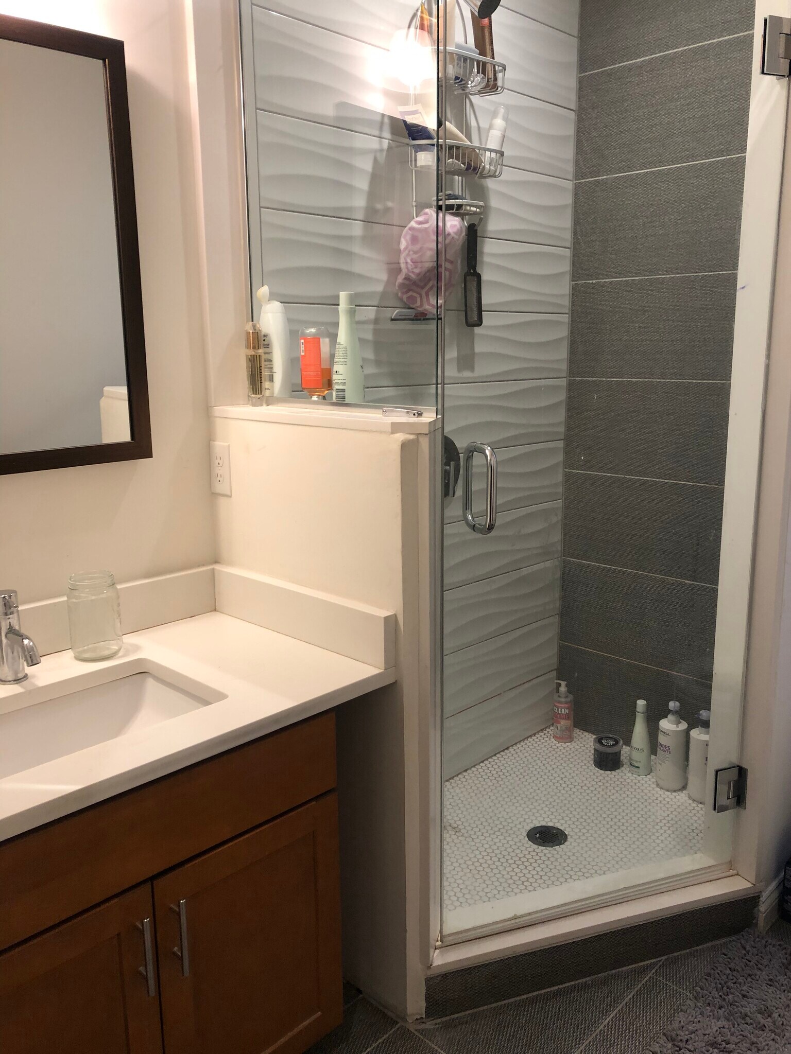 Building Photo - 20 Delle Ave