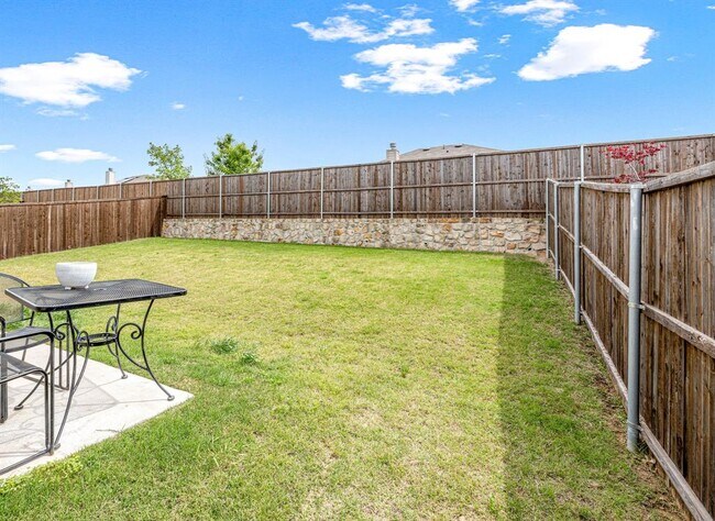 Building Photo - 1728 Trace Dr