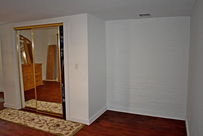 Building Photo - 6271 W Cedar Meadows Ln