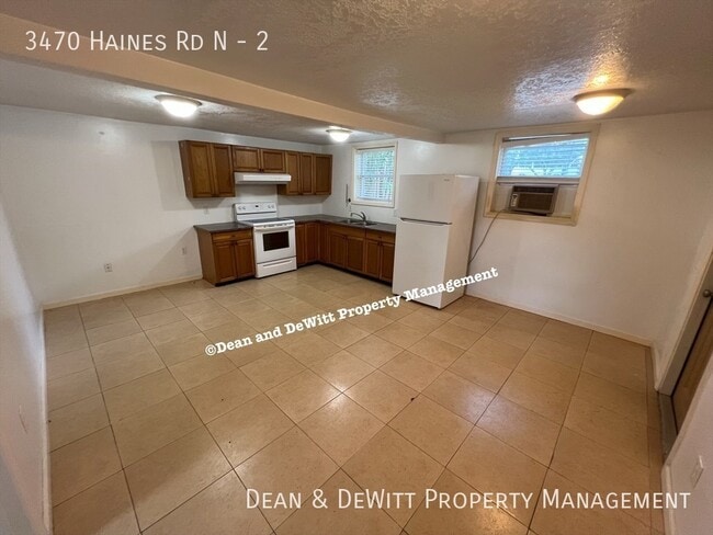 Building Photo - 3470 Haines Rd N