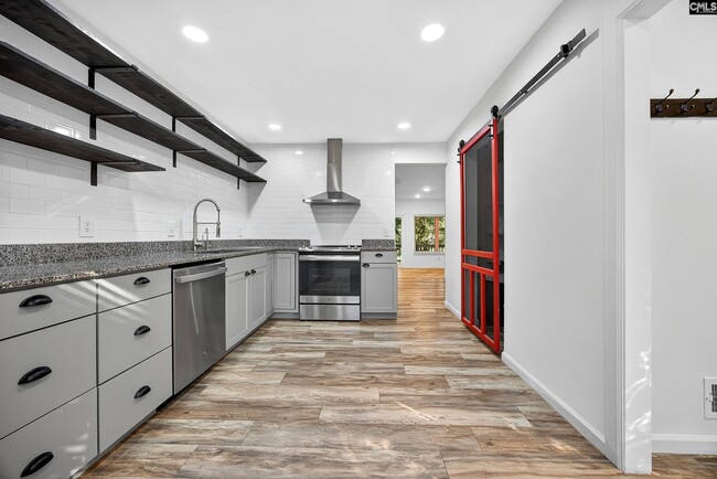 Building Photo - 298 Outrigger Ln