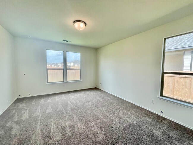 Building Photo - 163 McGinnis Trl