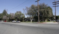 Building Photo - 5700 Hazeltine Ave