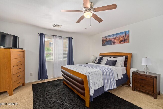 Building Photo - 23875 W La Salle St