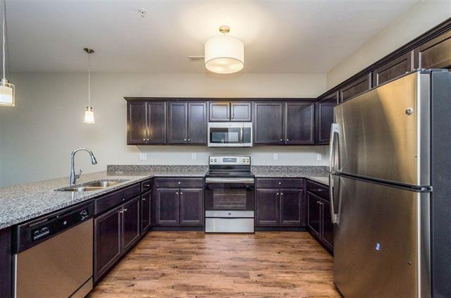 Building Photo - 2867 Spring Rose Cir