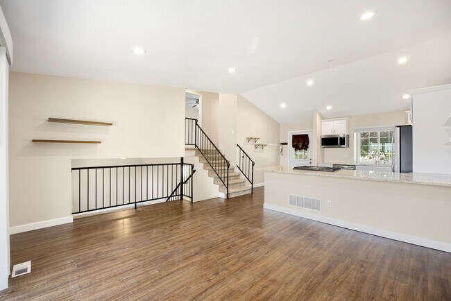 Building Photo - Spacious 3-Bedroom Home  & Attached Garage