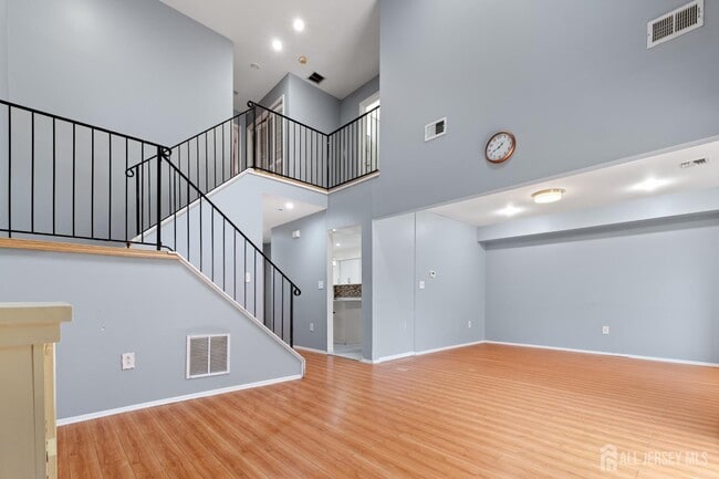 Building Photo - 155 Salem Rd