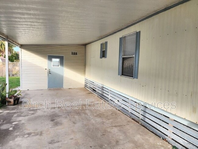 Building Photo - 7211 Lofty Dr