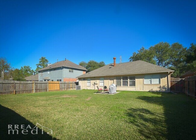 Building Photo - 19723 Glenfinch Ln