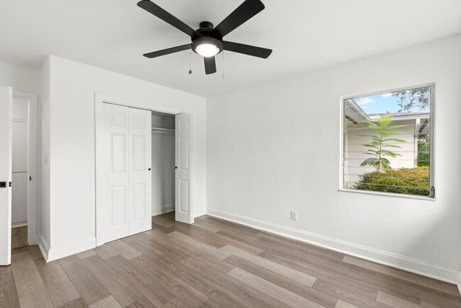 Building Photo - NEWLY RENOVATED Home For Rent in St Peters...