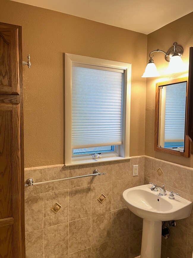 Building Photo - 4781 Rex Ct