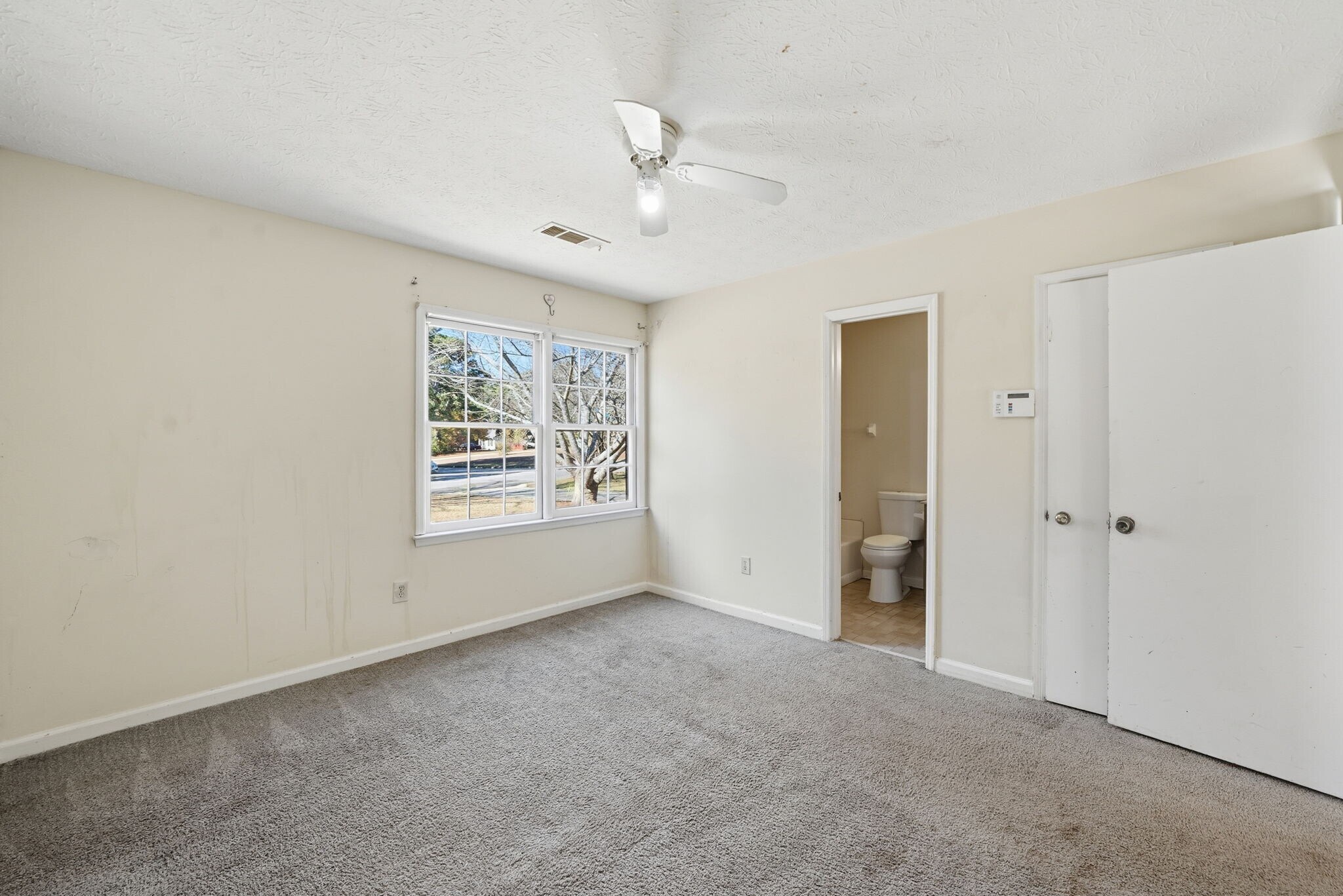 Building Photo - 305 Belmont Farms Dr