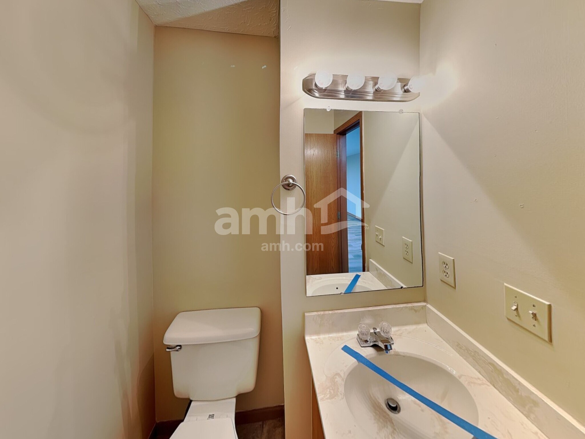 Building Photo - 6380 Kelsey Ct