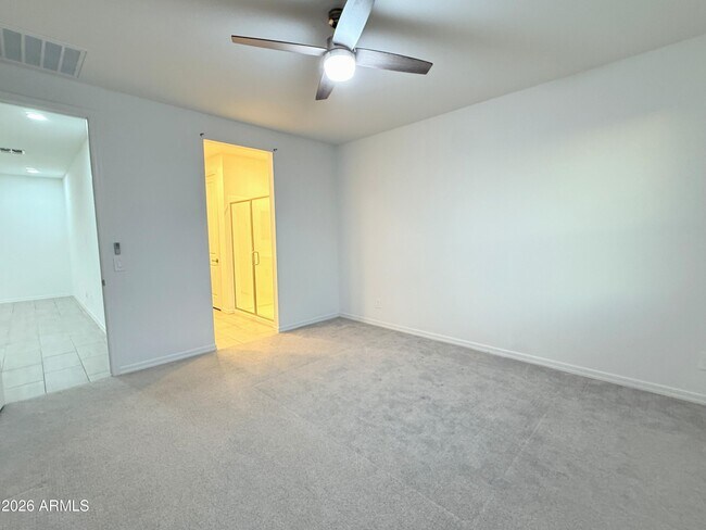 Building Photo - 11313 E Unger Ave