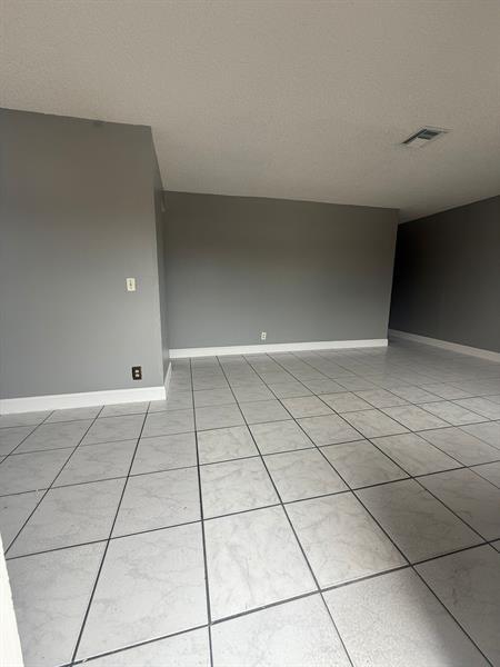 Building Photo - 7851 SW 10th Ct