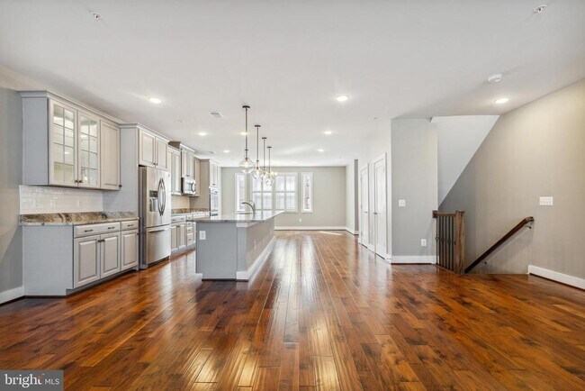 Building Photo - 20538 Milbridge Ter