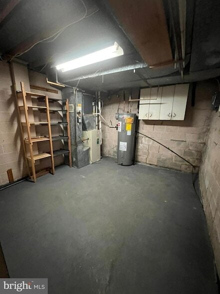 Building Photo - 8102 Carey Branch Dr