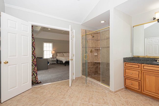 Building Photo - 12131 Landings Blvd