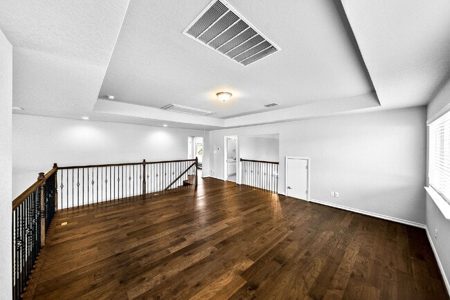 Building Photo - Rare Cibolo Canyons Opportunity | Guest Suite Downstairs, Optional 5th Bedroom, No Carpet, No Rea...