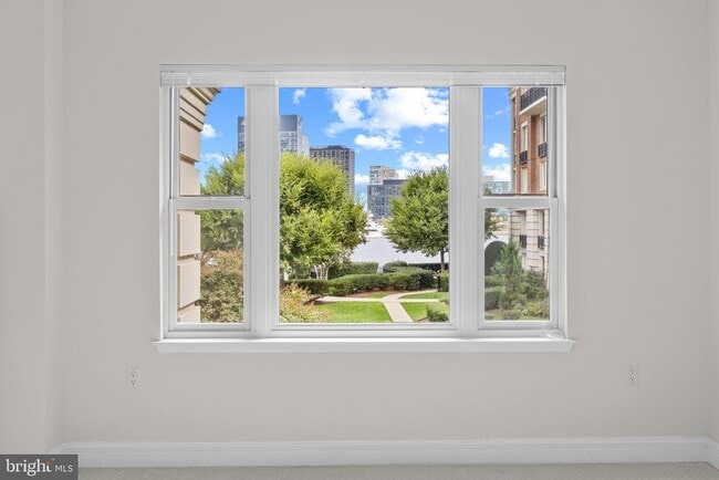 Building Photo - 801 Key Hwy