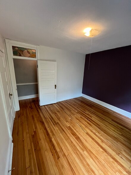 Bed 1 - 78 Mellen St