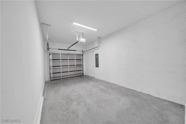 Building Photo - 5832 Agostino Way
