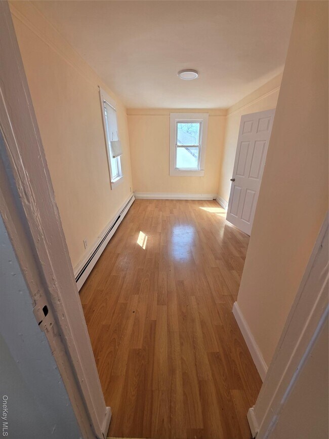 Building Photo - 185 S Franklin St