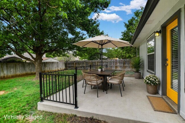 Building Photo - 1303 Crossvine Way