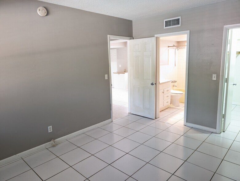 Bedroom 2 - 2451 NE 49th St
