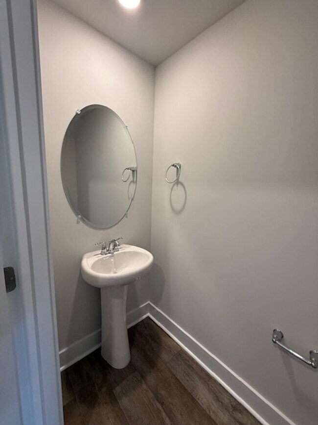 Building Photo - Be the first to Live in This Brand-New Townhome!