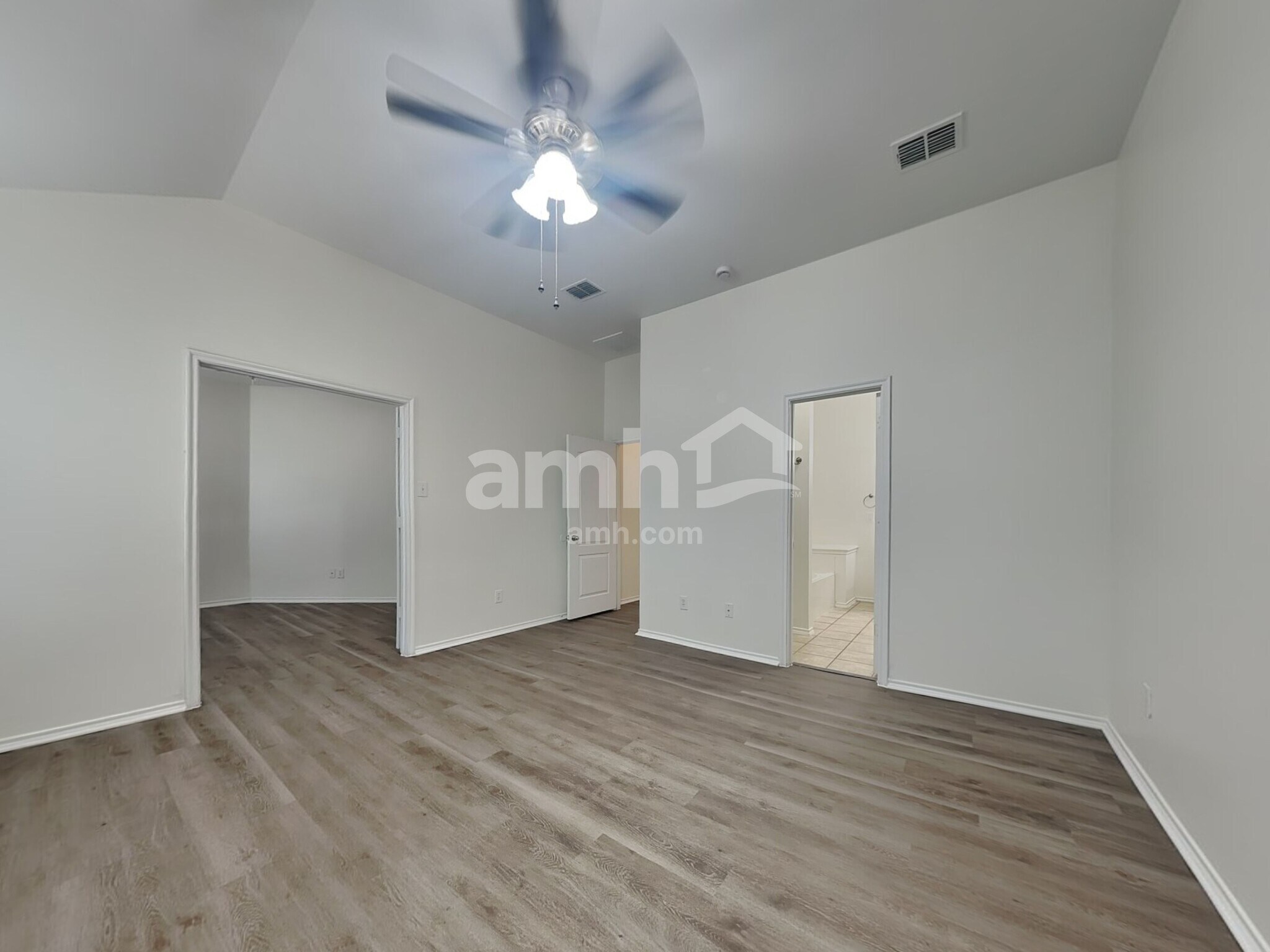 Building Photo - 485 Sausalito Dr