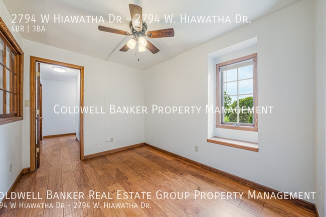 Building Photo - 2794 W Hiawatha Dr