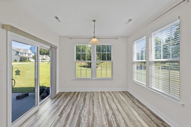 Building Photo - Spacious 4bd/3ba in Franklinton