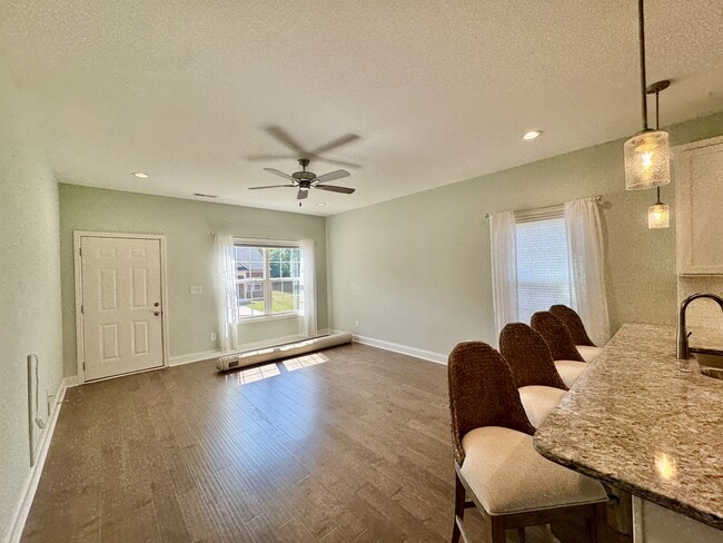 Building Photo - 336 Jacksonian Way