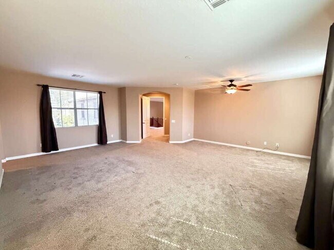Building Photo - 6250 S Rochester Dr