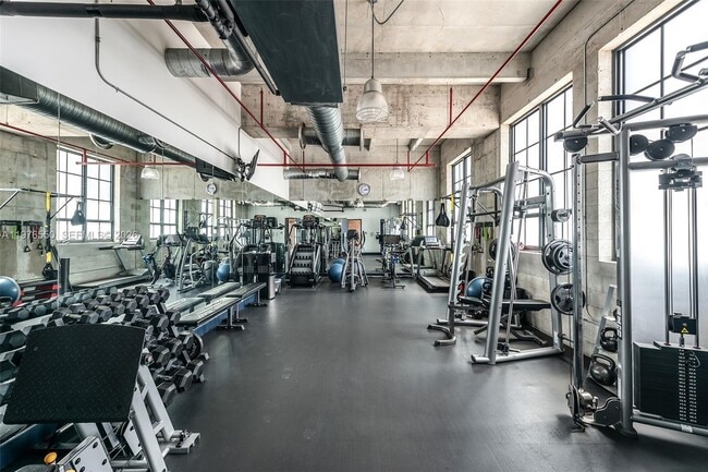 Building Photo - 1749 NE Miami Ct