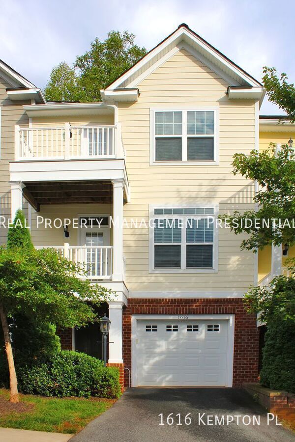 Building Photo - 1616 Kempton Pl