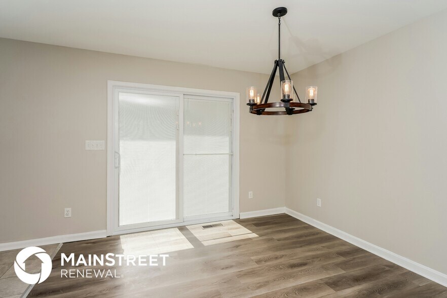 Building Photo - 311 Tyler Pkwy