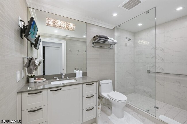 Building Photo - 13915 Old Coast Rd