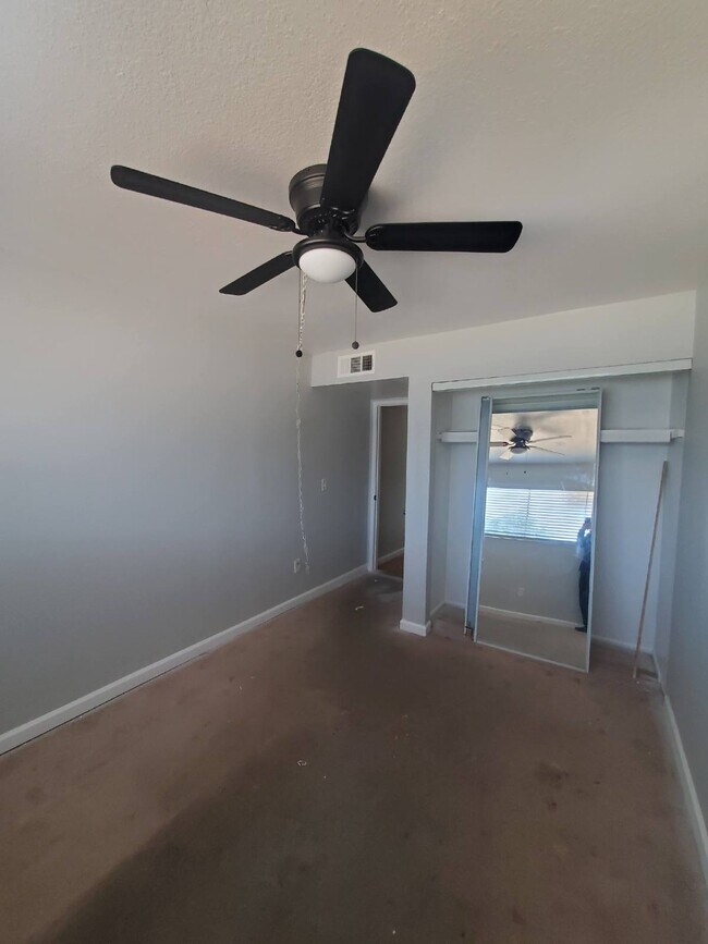 Building Photo - 3346 W Harmont Dr