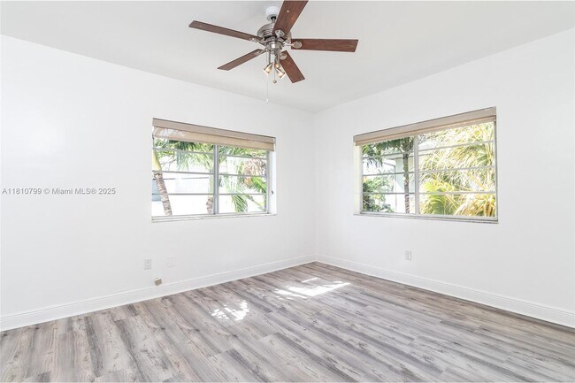 Building Photo - 8430 Harding Ave