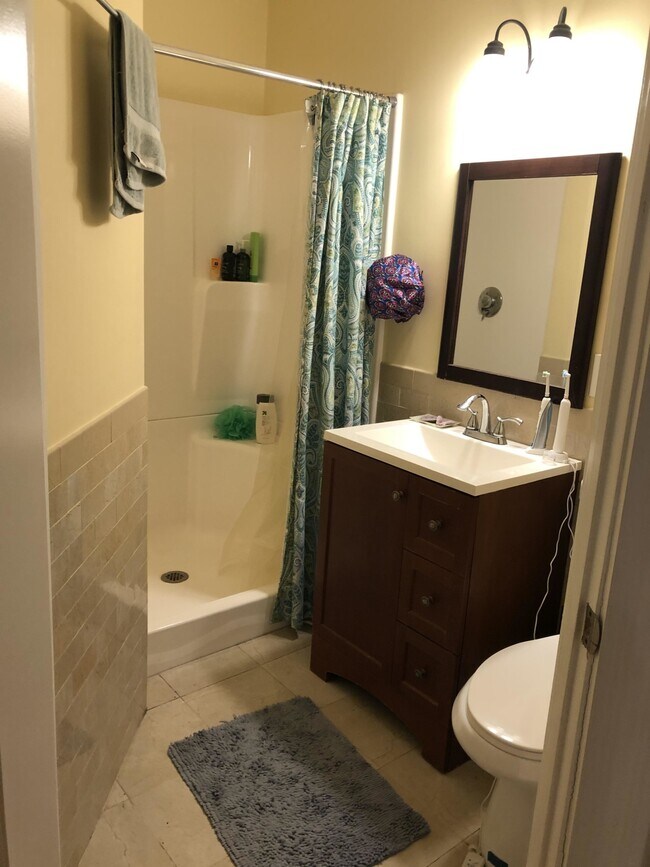 Building Photo - 152 Magazine St