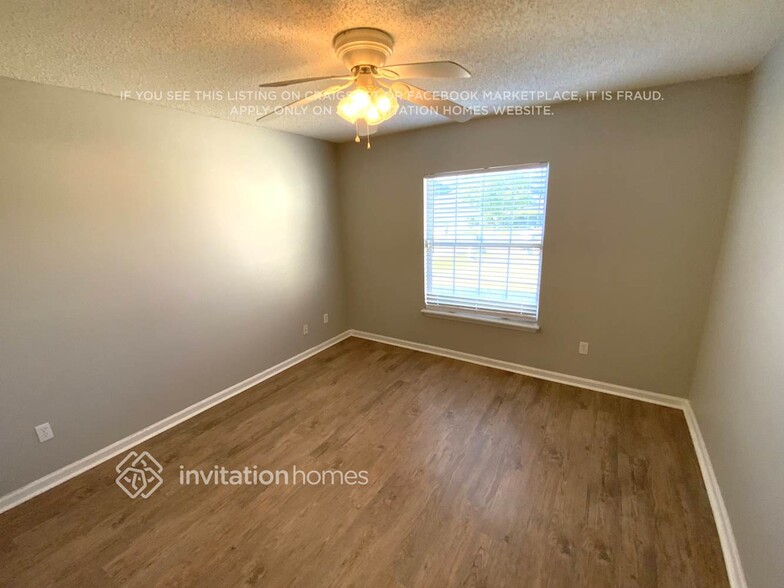 Building Photo - 3215 Talisman Drive