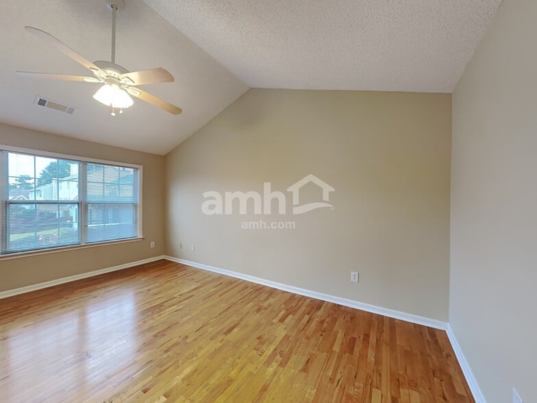 Building Photo - 3900 Chastatee Dr