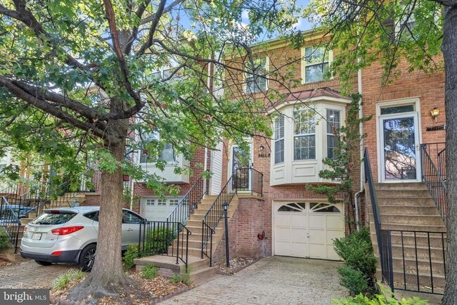 Building Photo - 13118 Plotner Farm Rd