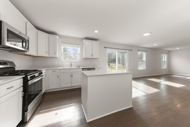 Building Photo - 616 Countryside Dr