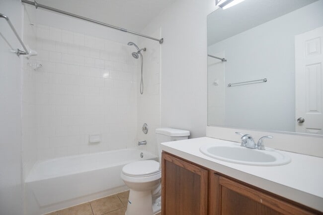 Building Photo - 10447 Sugar Sands Ct